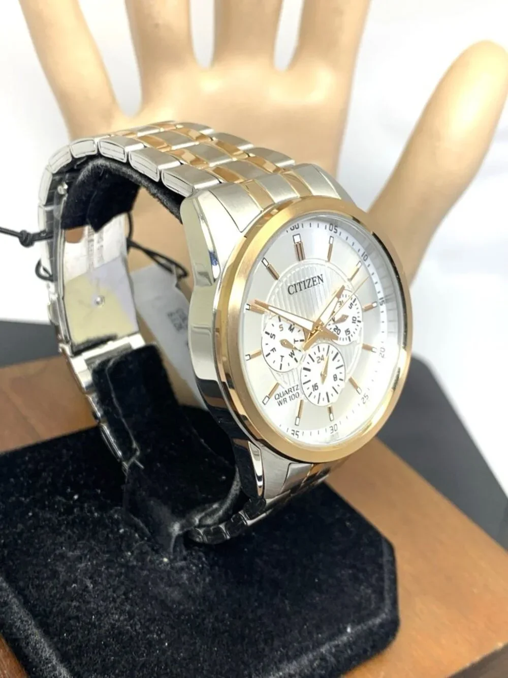 Citizen Men's Watch AG8346-51A Quartz Silver Dial Two Tone Stainless Steel 42mm